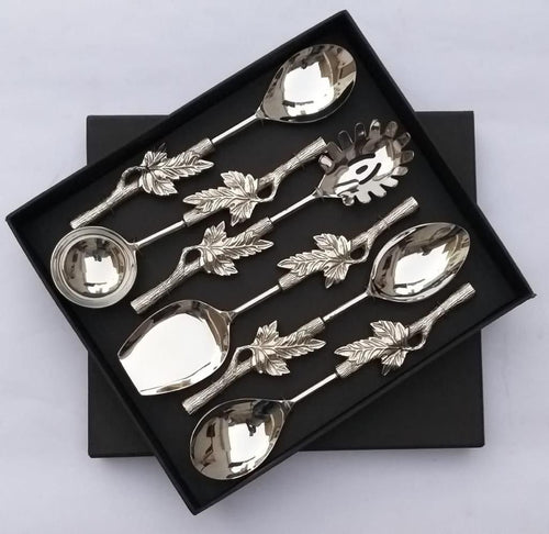 Aluminium leaf serving set