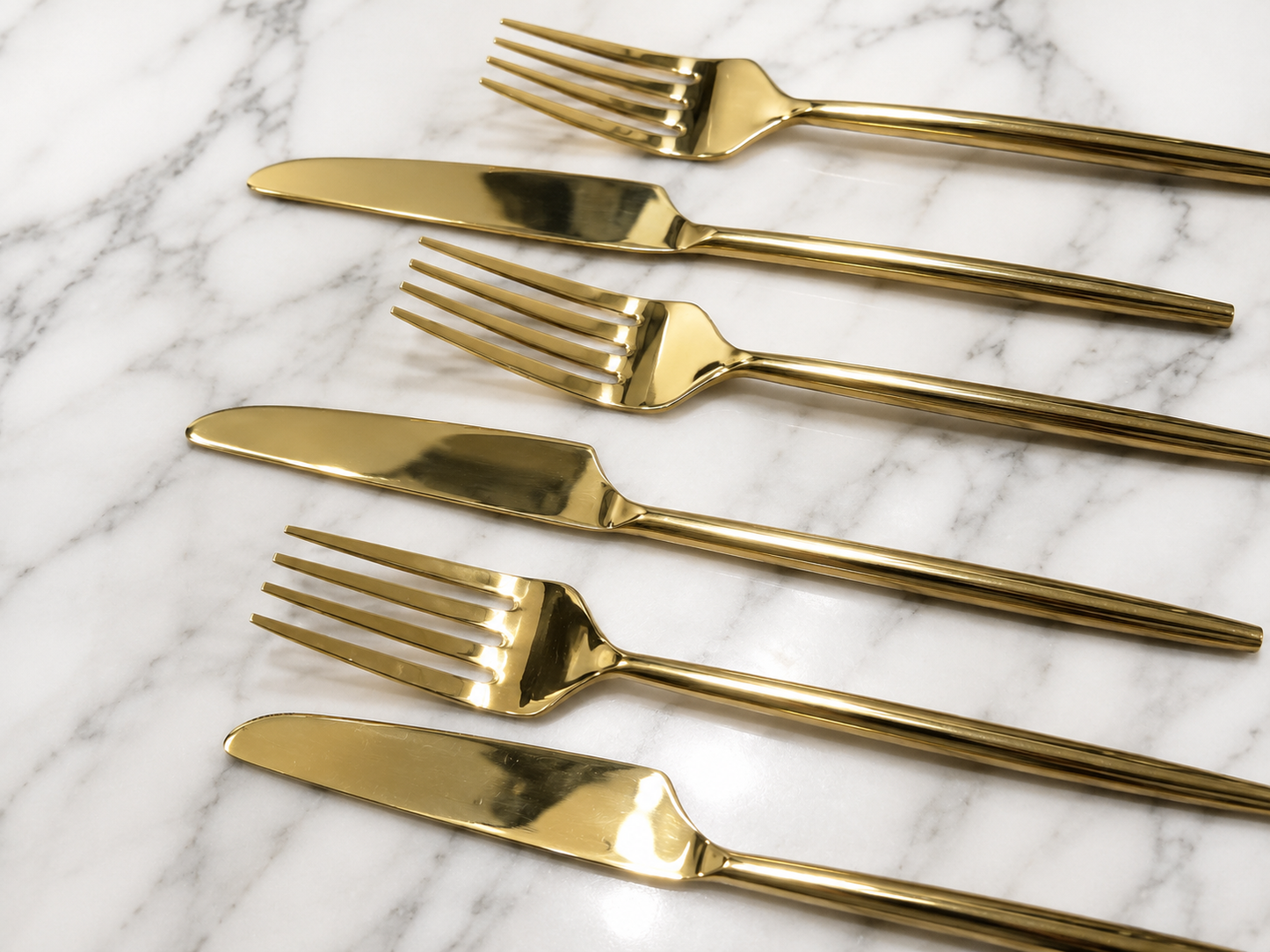 Gold Tikka set